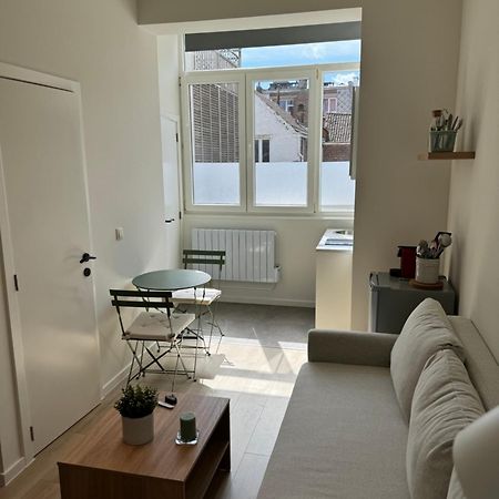 Superbe Appartement Une Chambre Brüsszel Kültér fotó