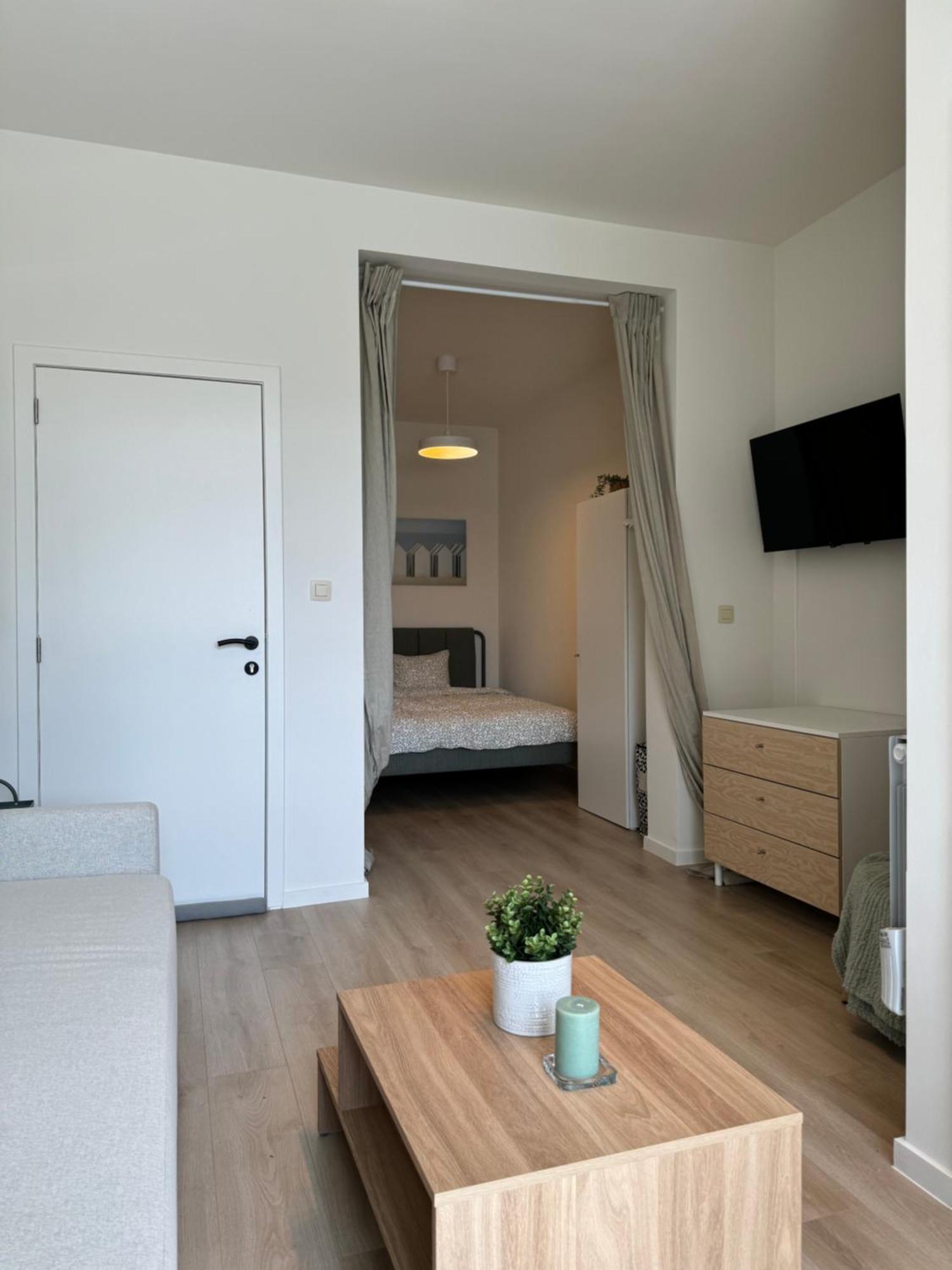 Superbe Appartement Une Chambre Brüsszel Kültér fotó